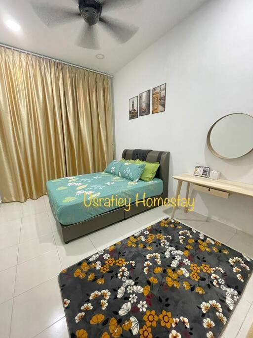 Usratiey Homestay di Kijal photo 1