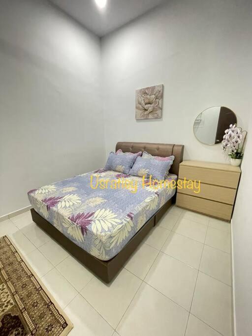 Usratiey Homestay di Kijal photo 6