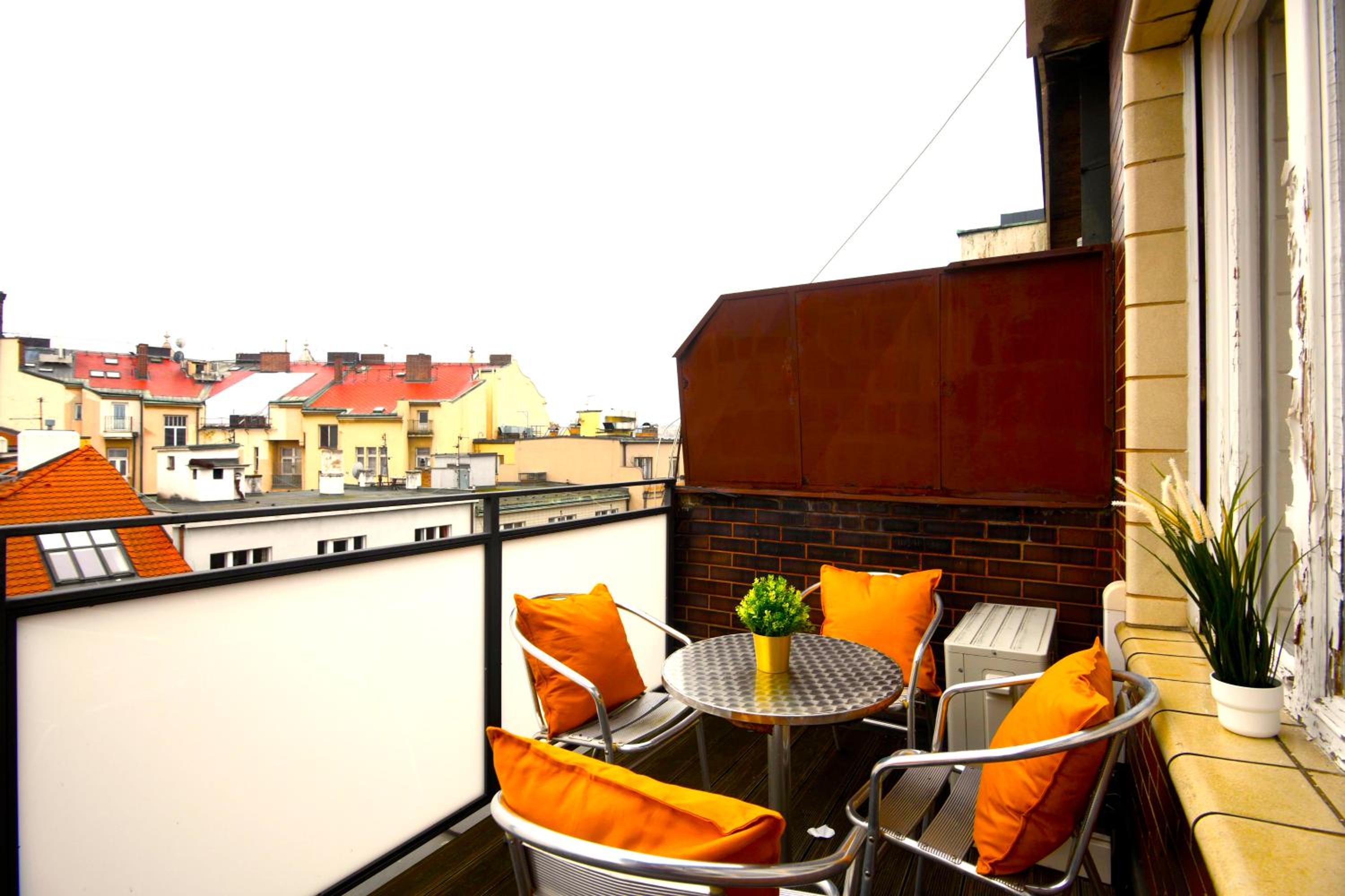 balance & terrace