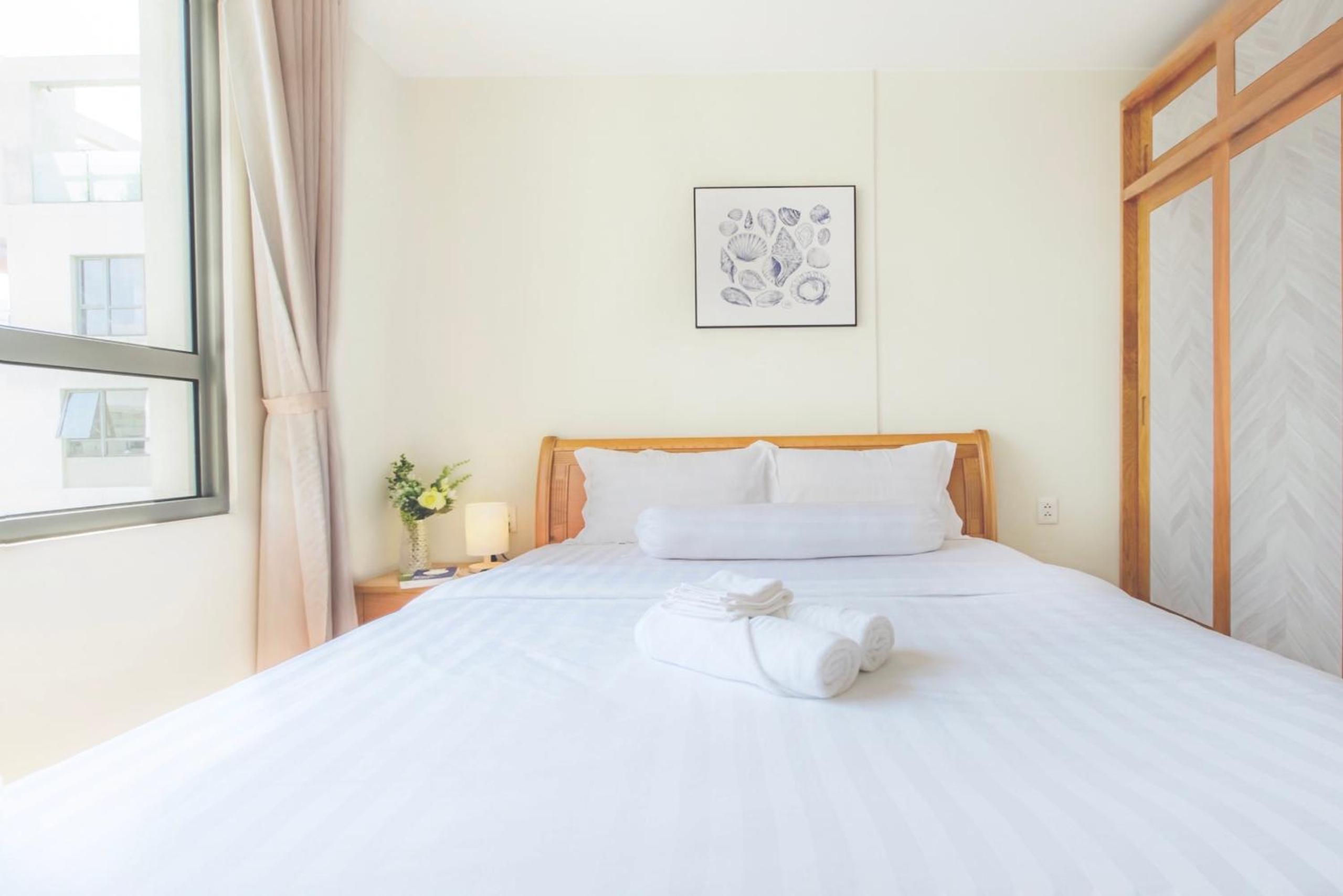 ambiHOME 2BR 2WC in Masteri Thao Dien District 2