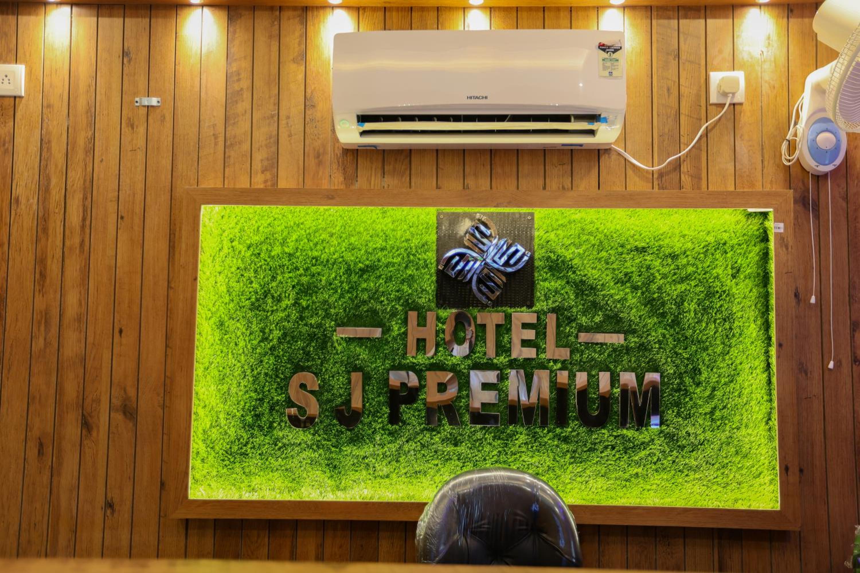 HOTEL SJ PREMIUM view 4