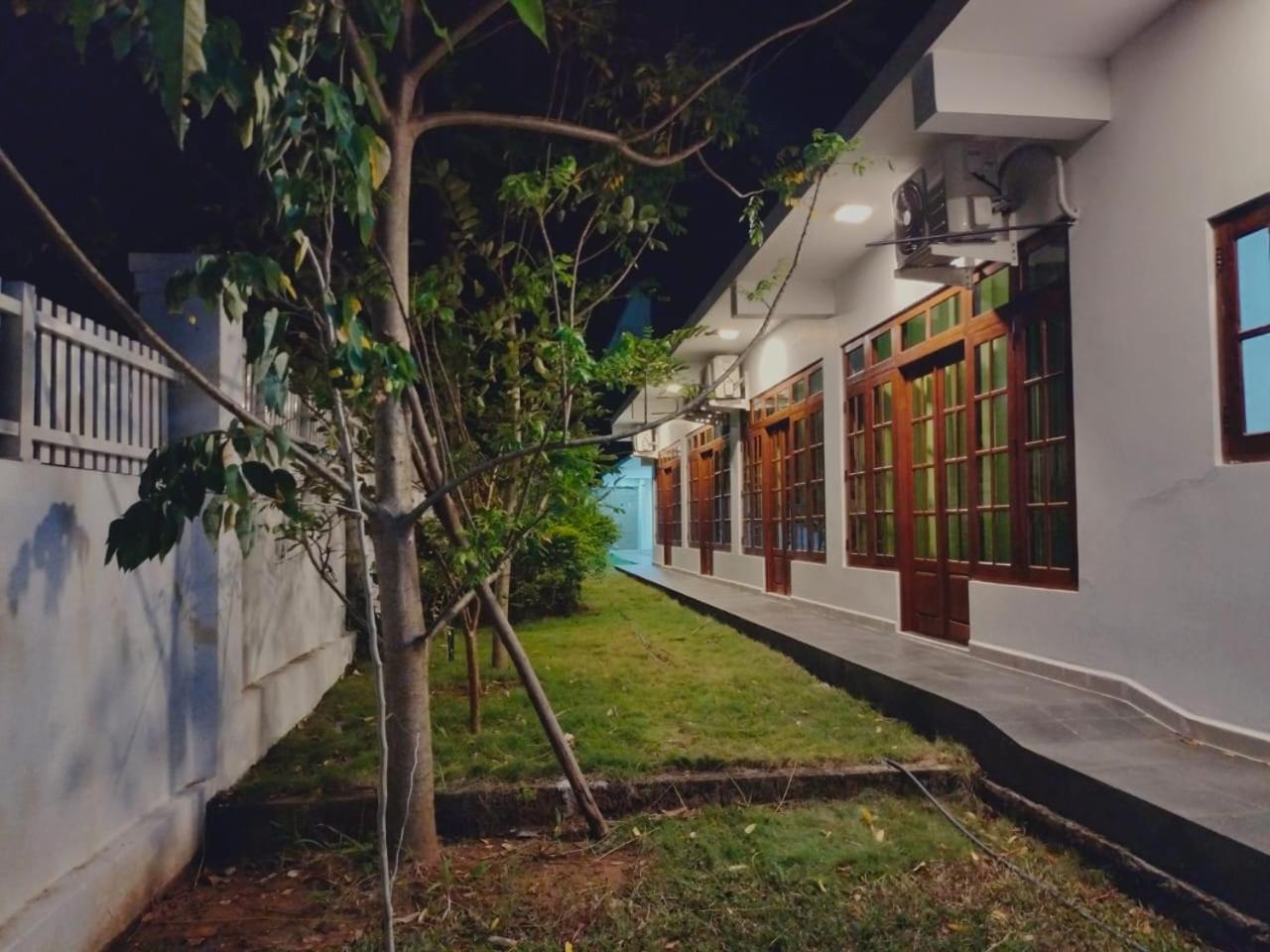Hotel Serugahawatta