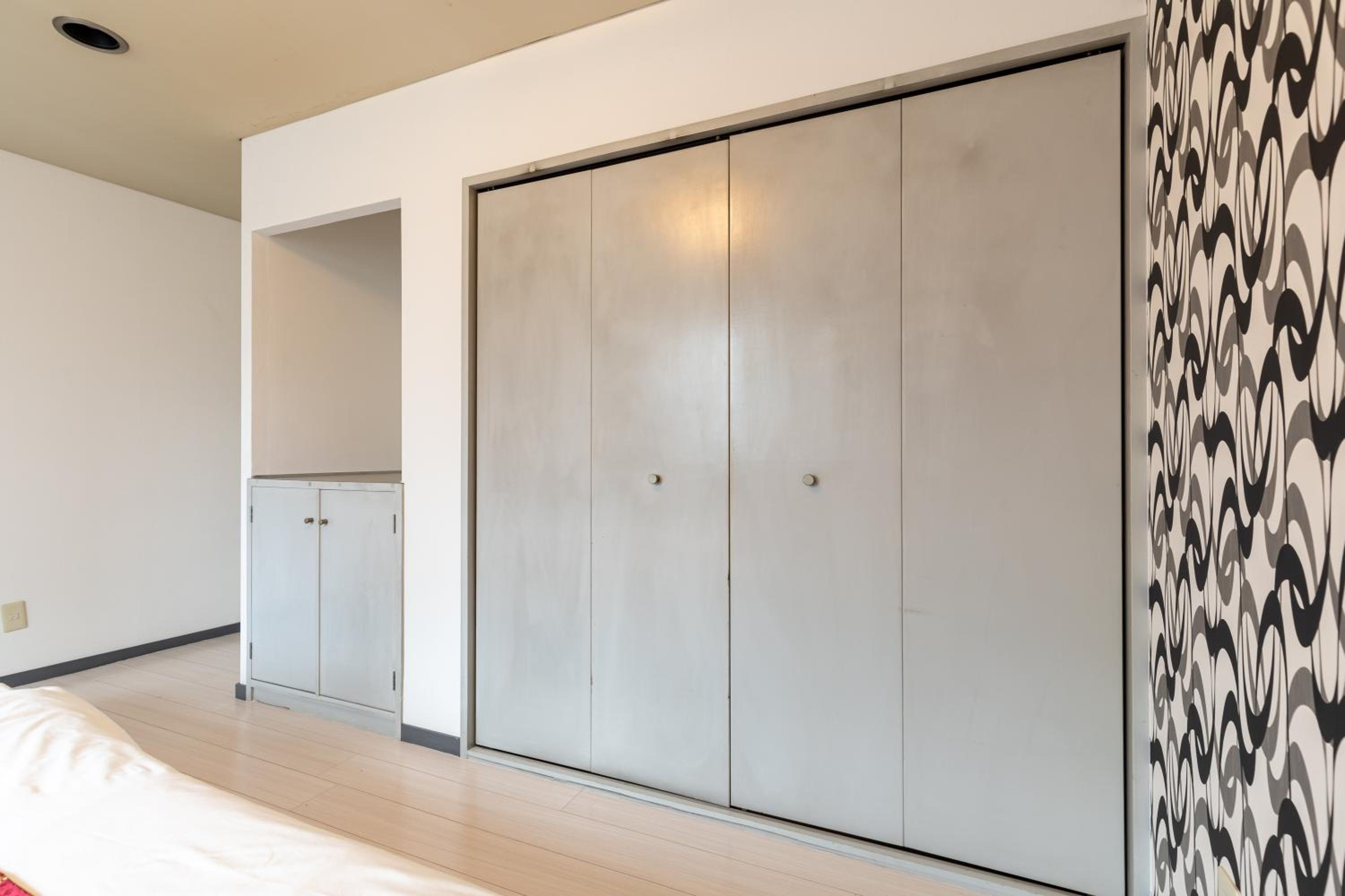 Premier Stay NAMBA なんば駅徒歩3分 3 mins walk from Namba Station 7rooms table 2baths 4toilets Osaka