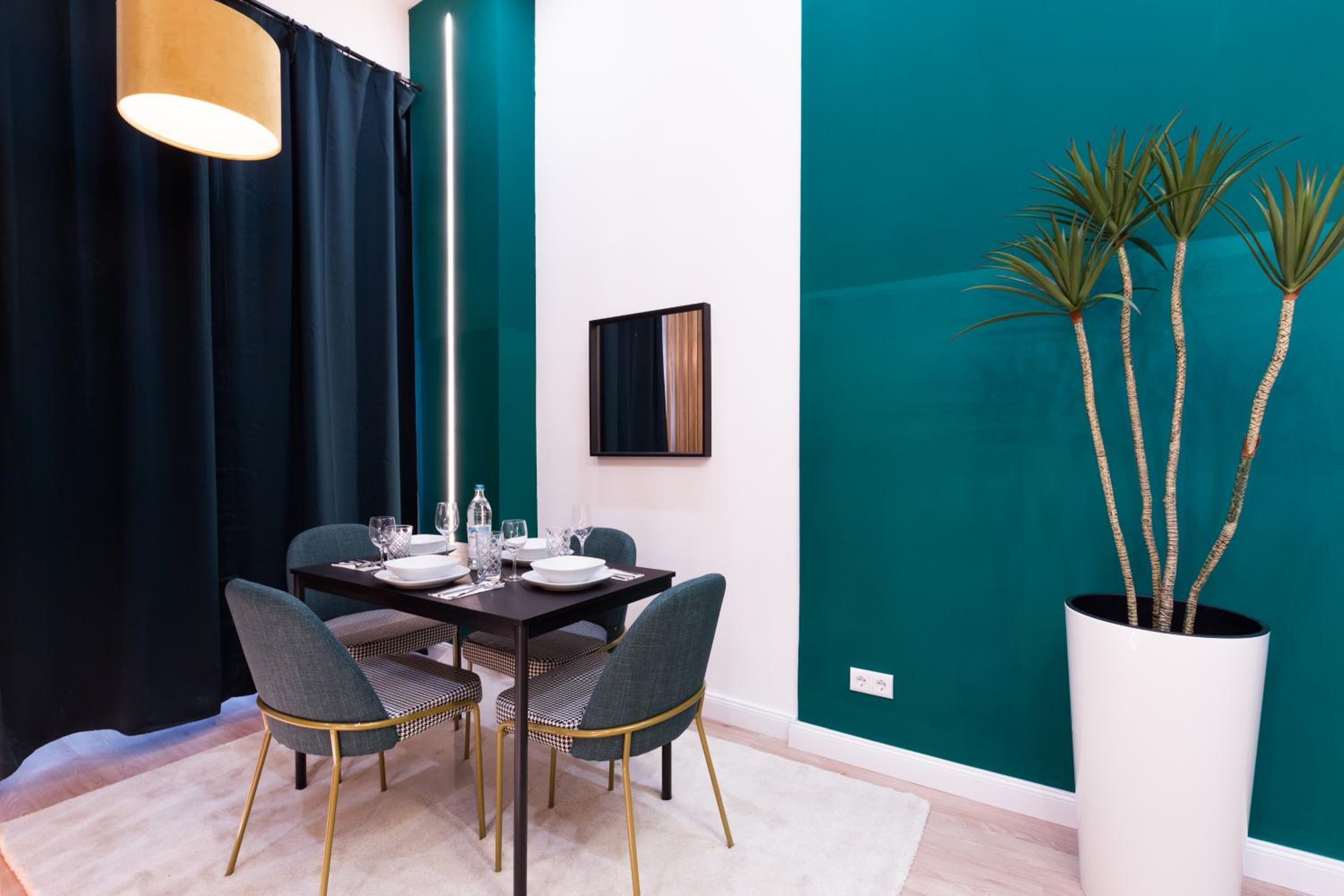 Hevals Spa & Design Apartment