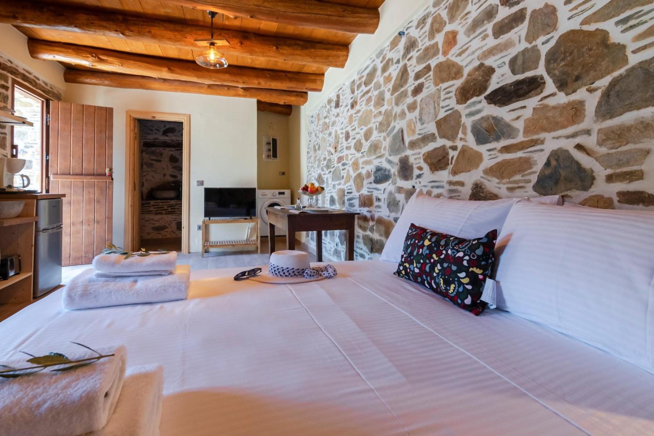 Plagia Rooms