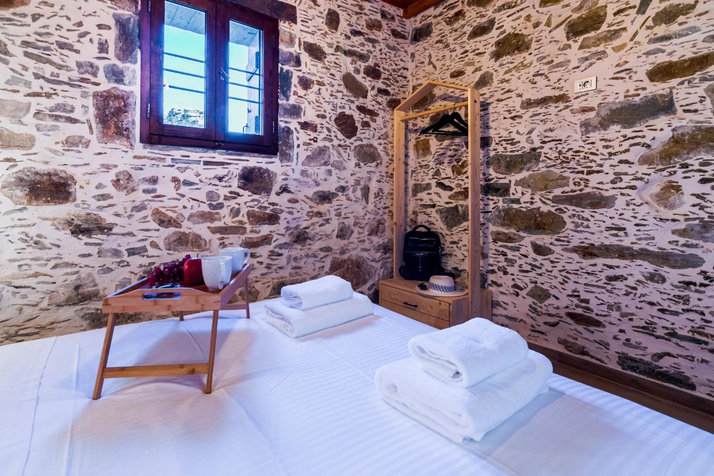 Plagia Rooms