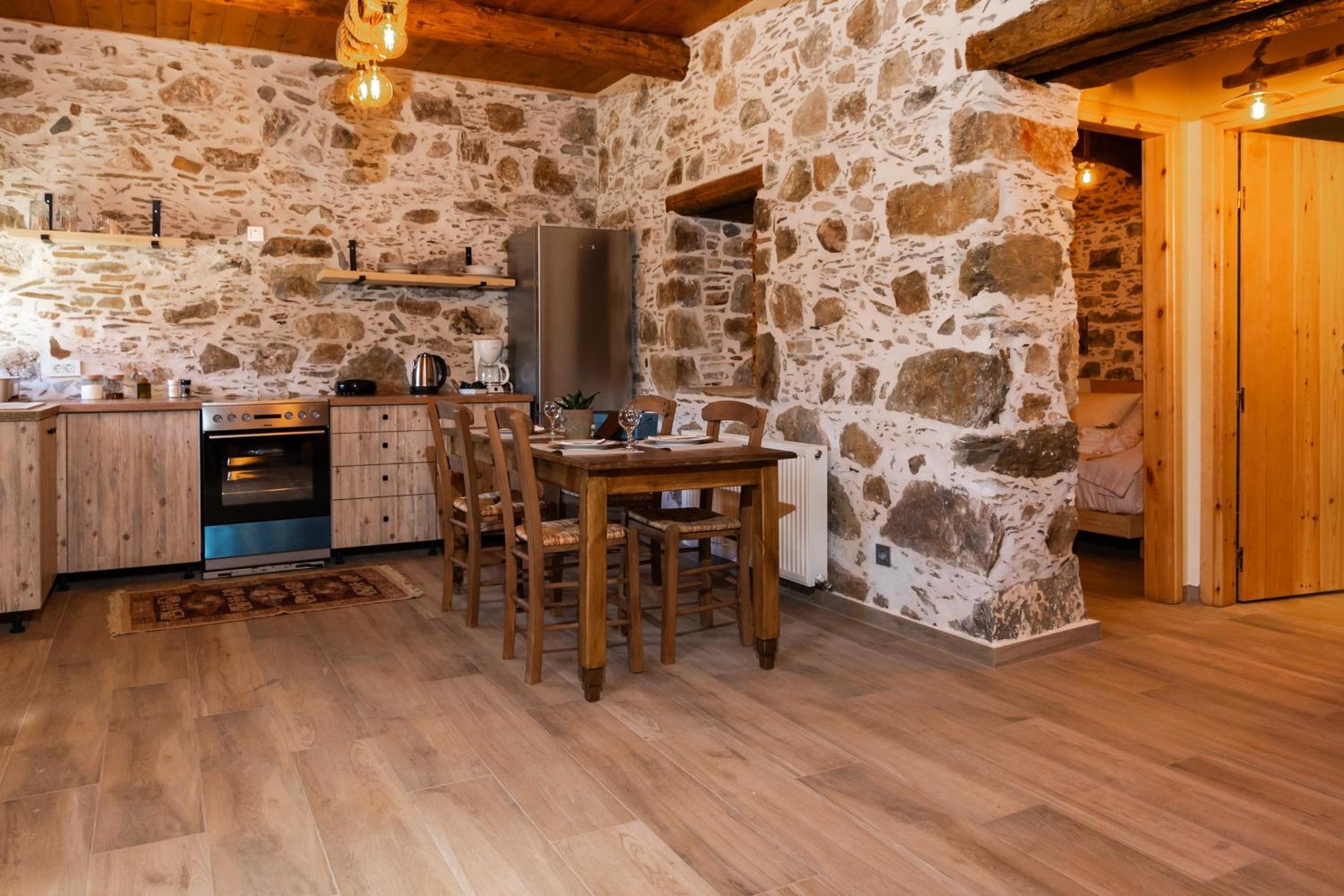 Plagia Rooms
