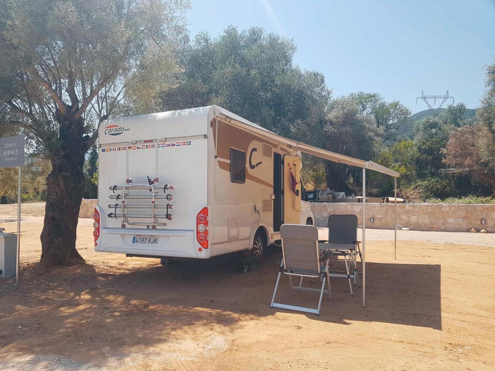 Nirikos Camping