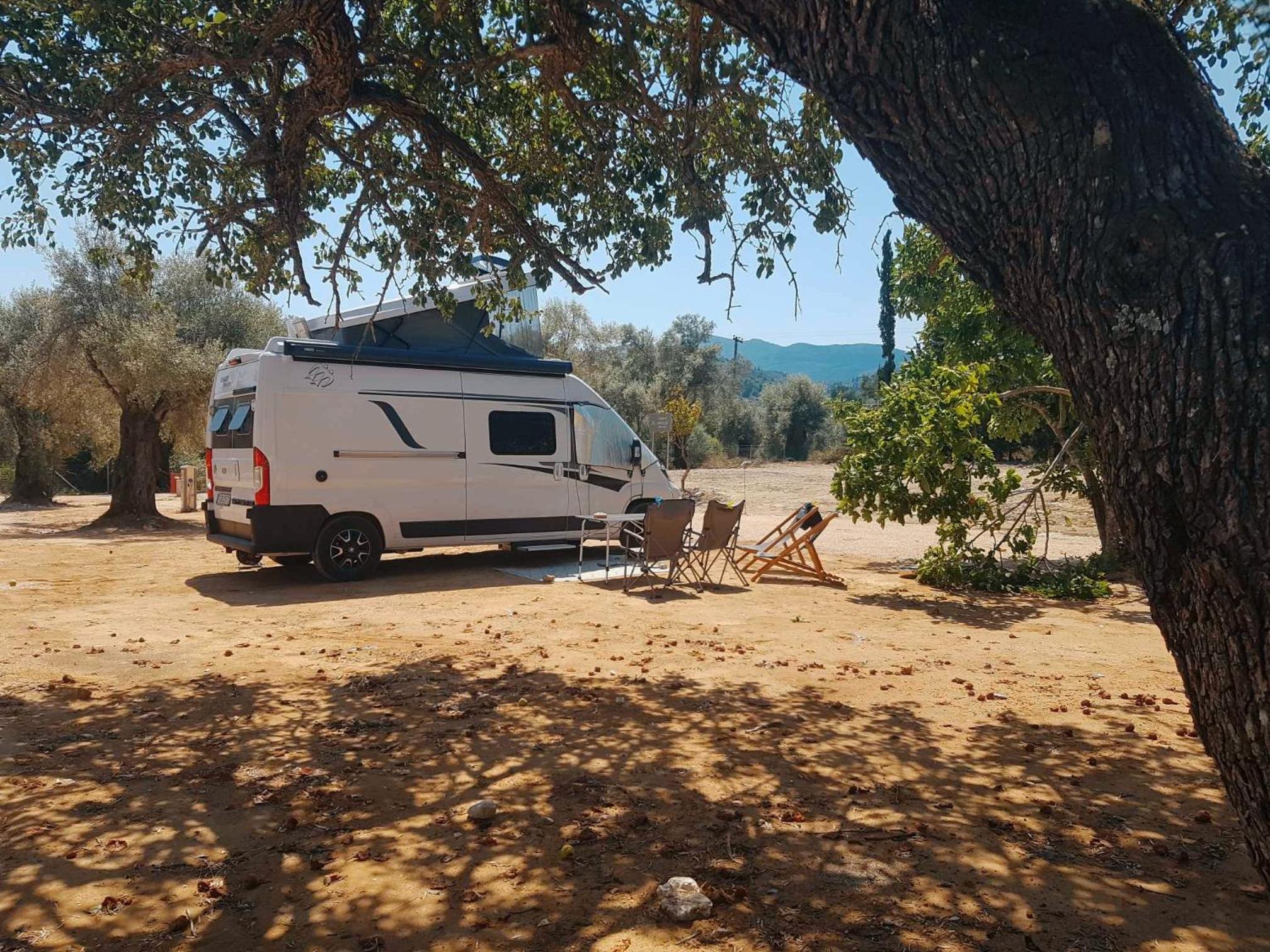 Nirikos Camping