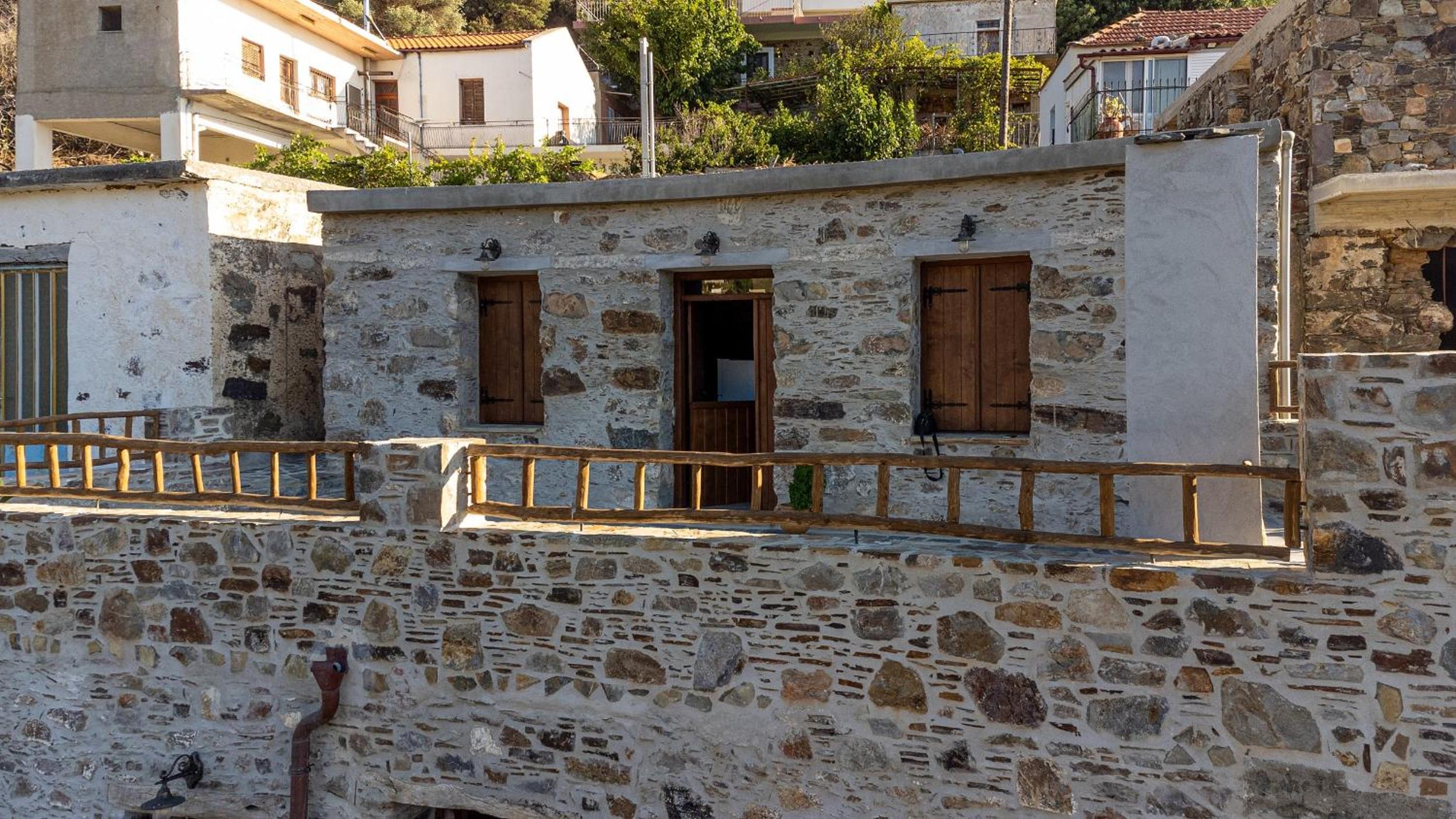Plagia Rooms