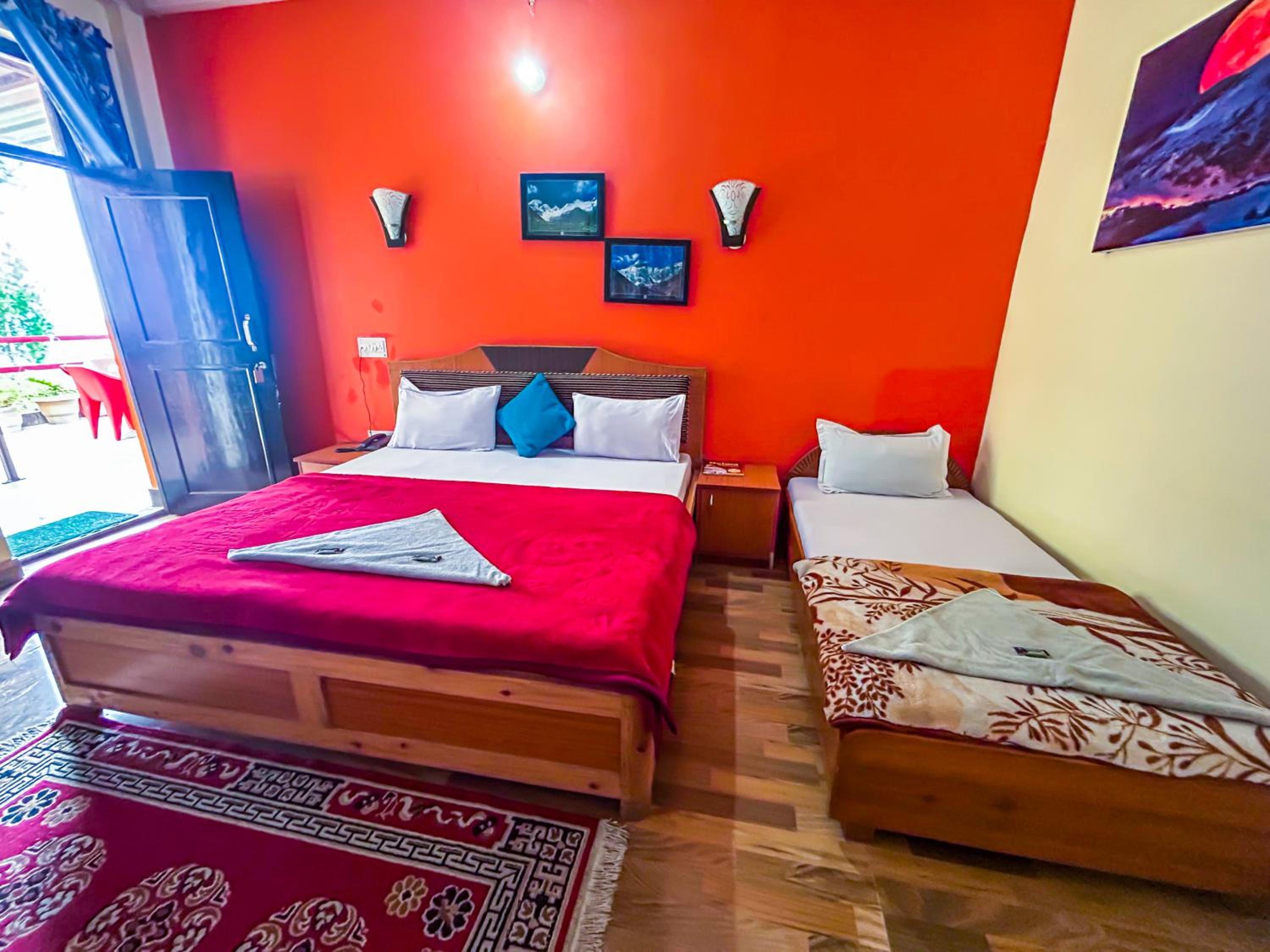 New Dolma Hotel