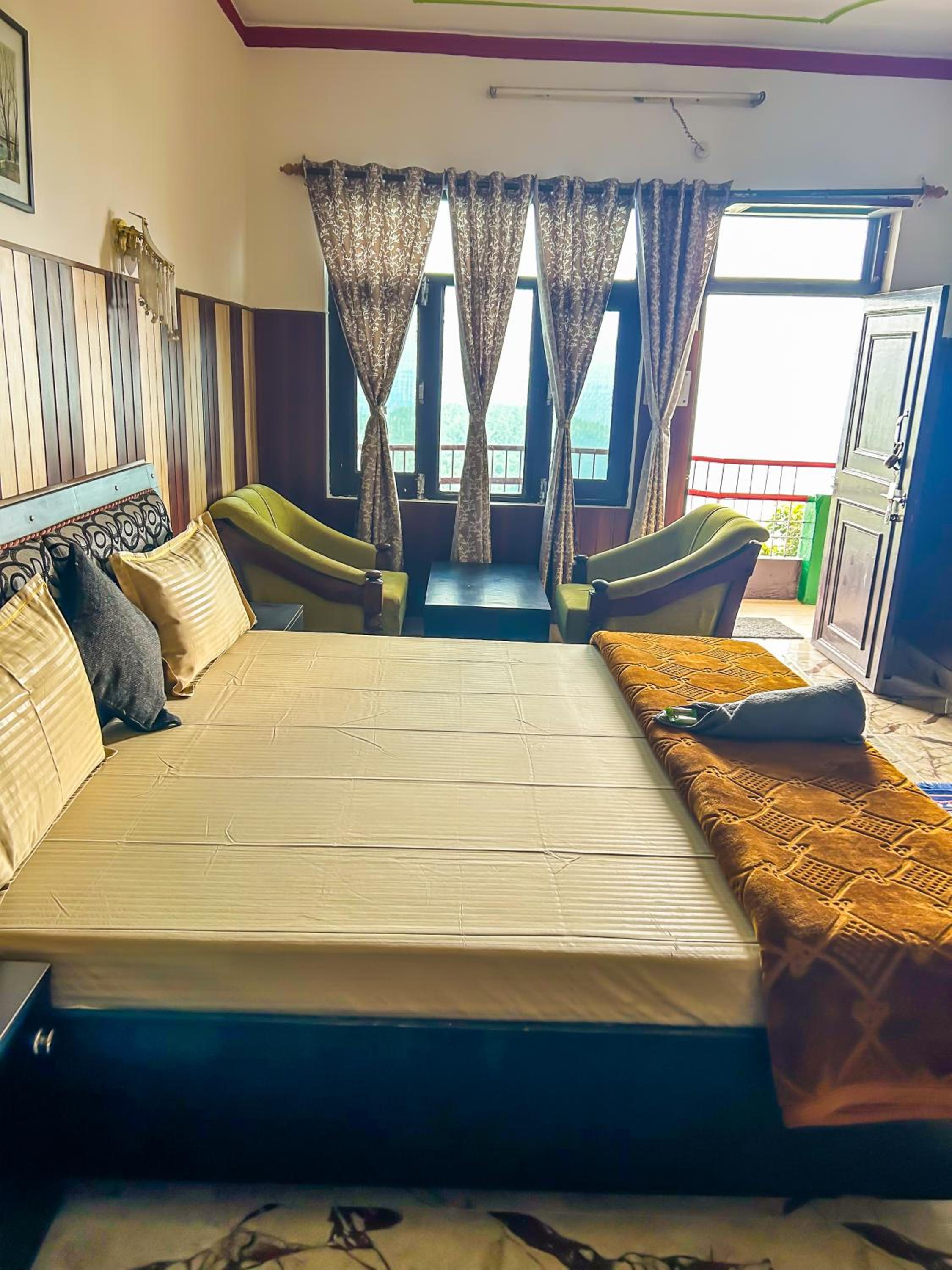 New Dolma Hotel