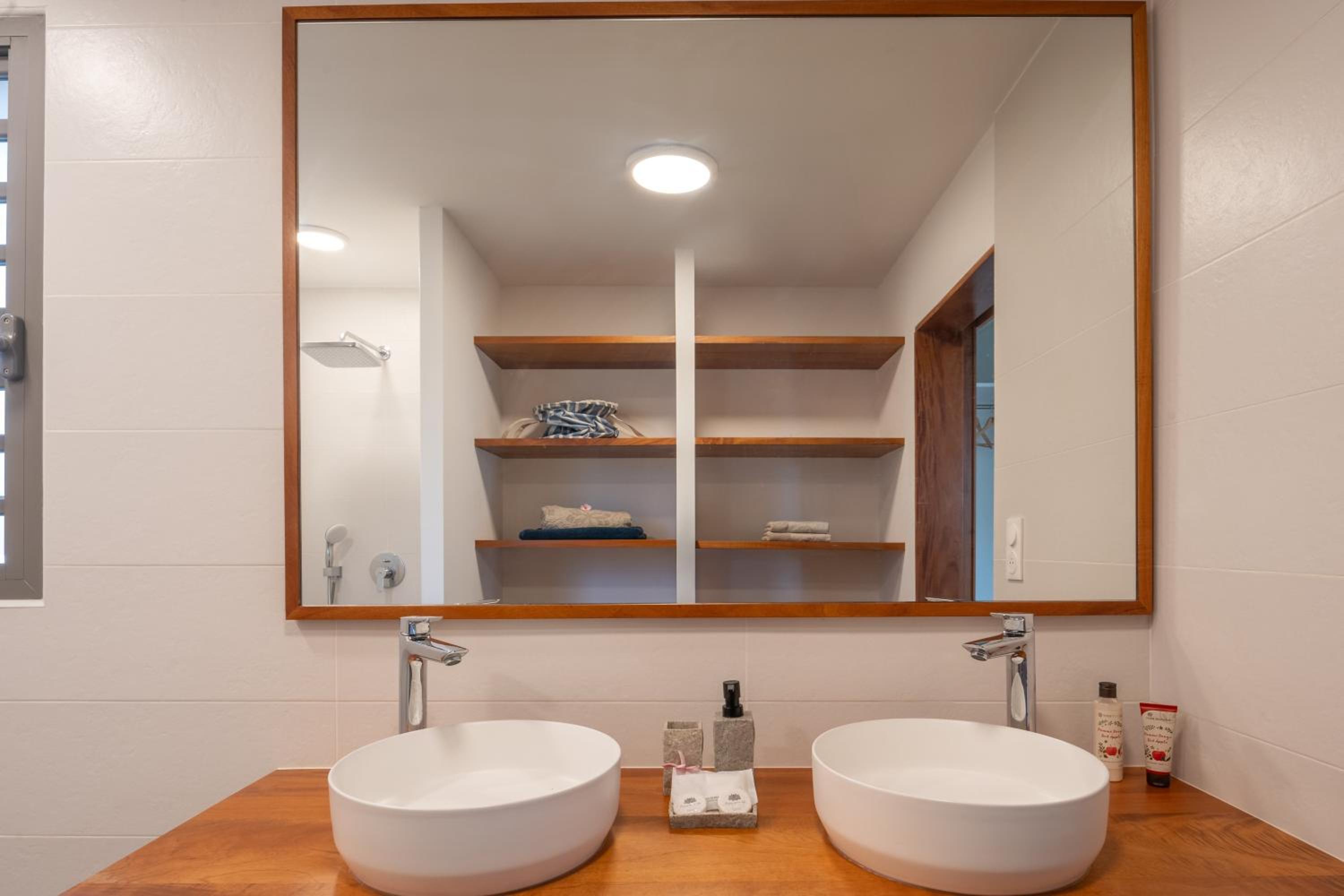 Le Flamboyant - Appt avec grande terrasse view 5