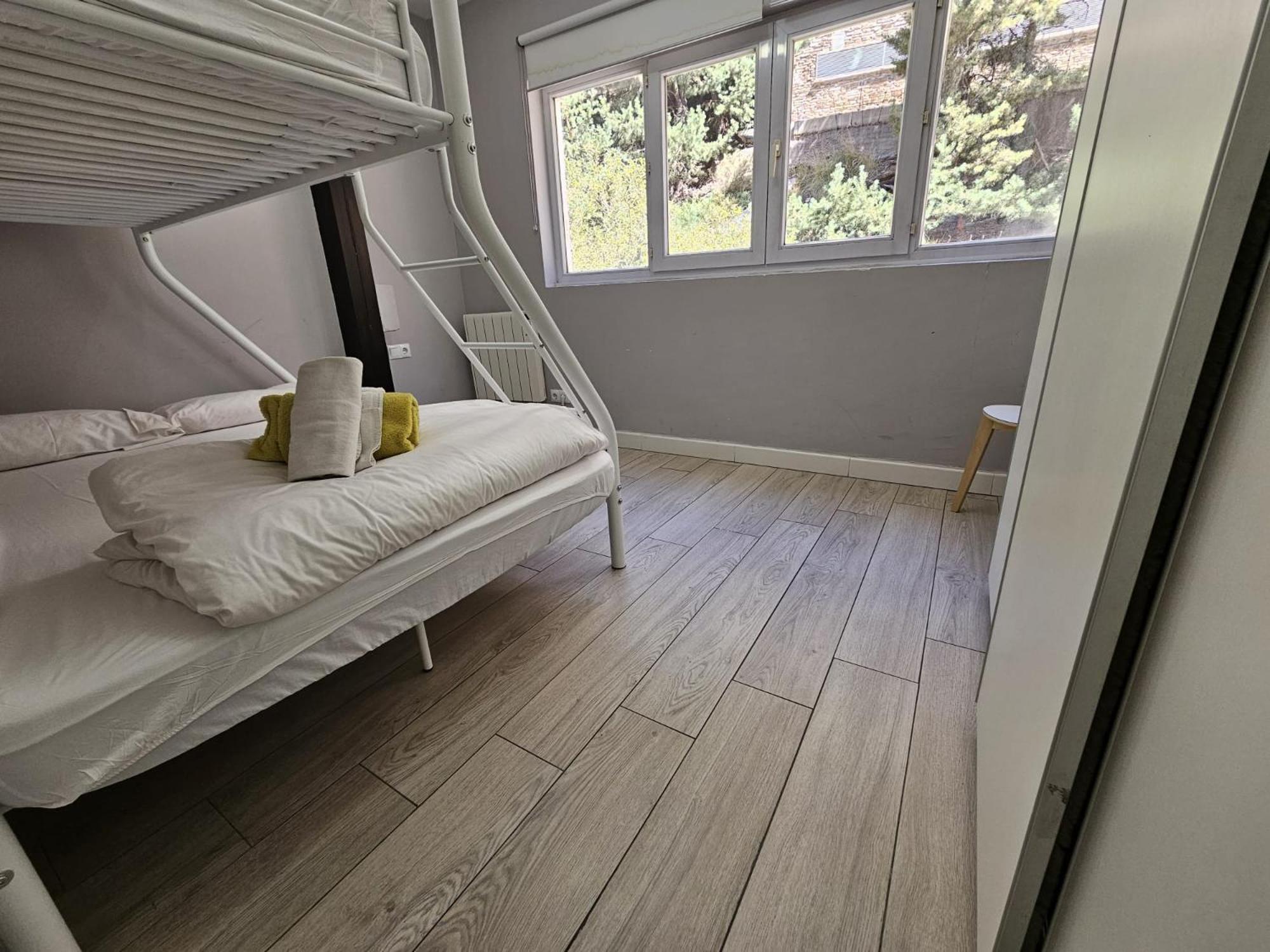 Precioso Apartamento en la plaza photo 2