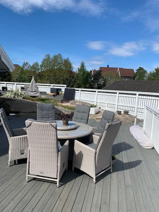 Trivelig villa med innendørs peis view 4