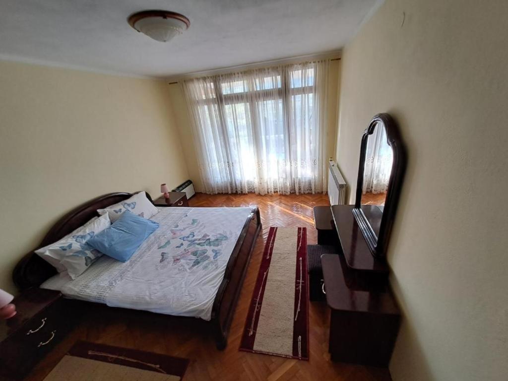 Photo 38