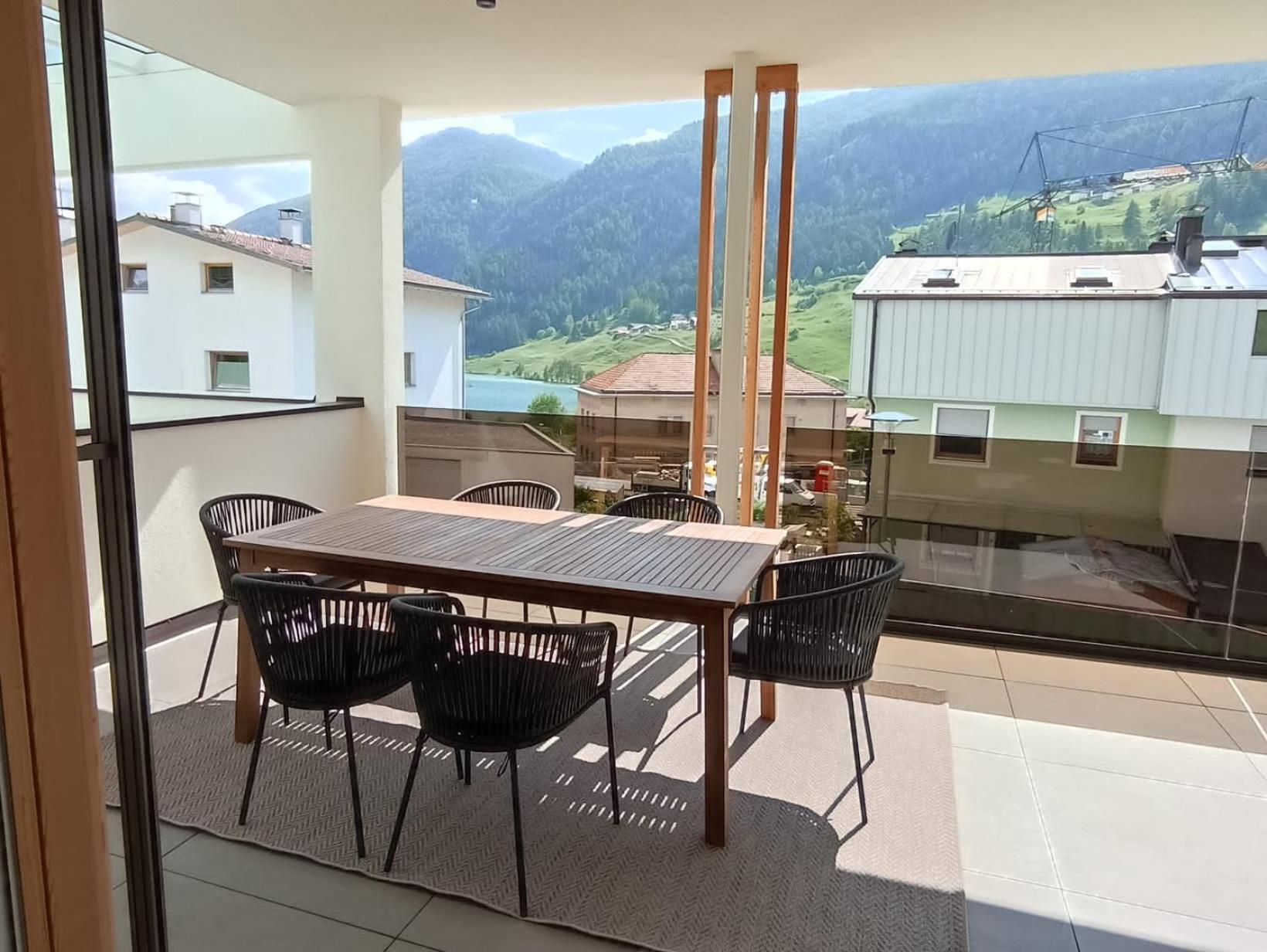 Photo 76