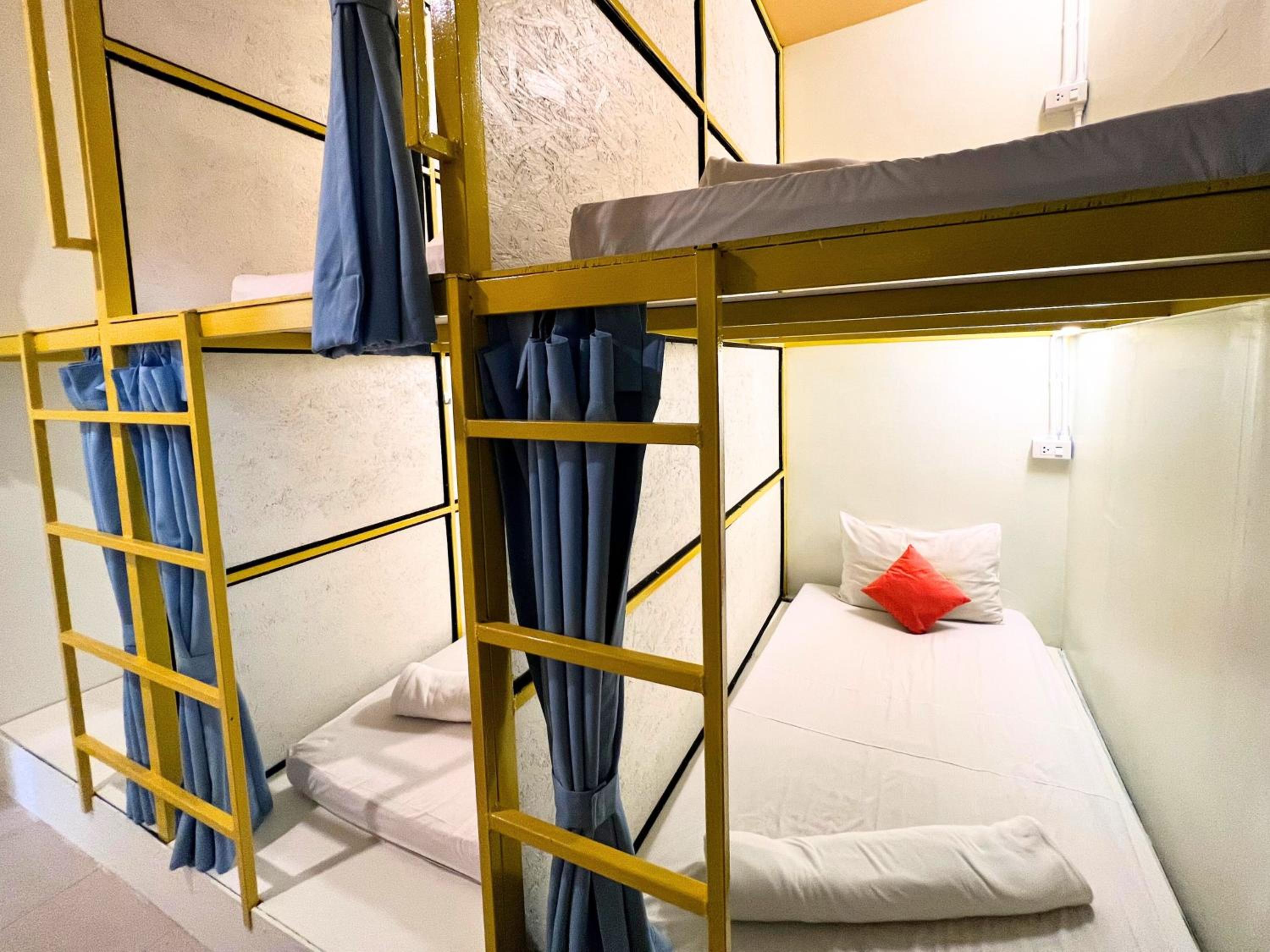 Sleepy Station Hostel - Image 3