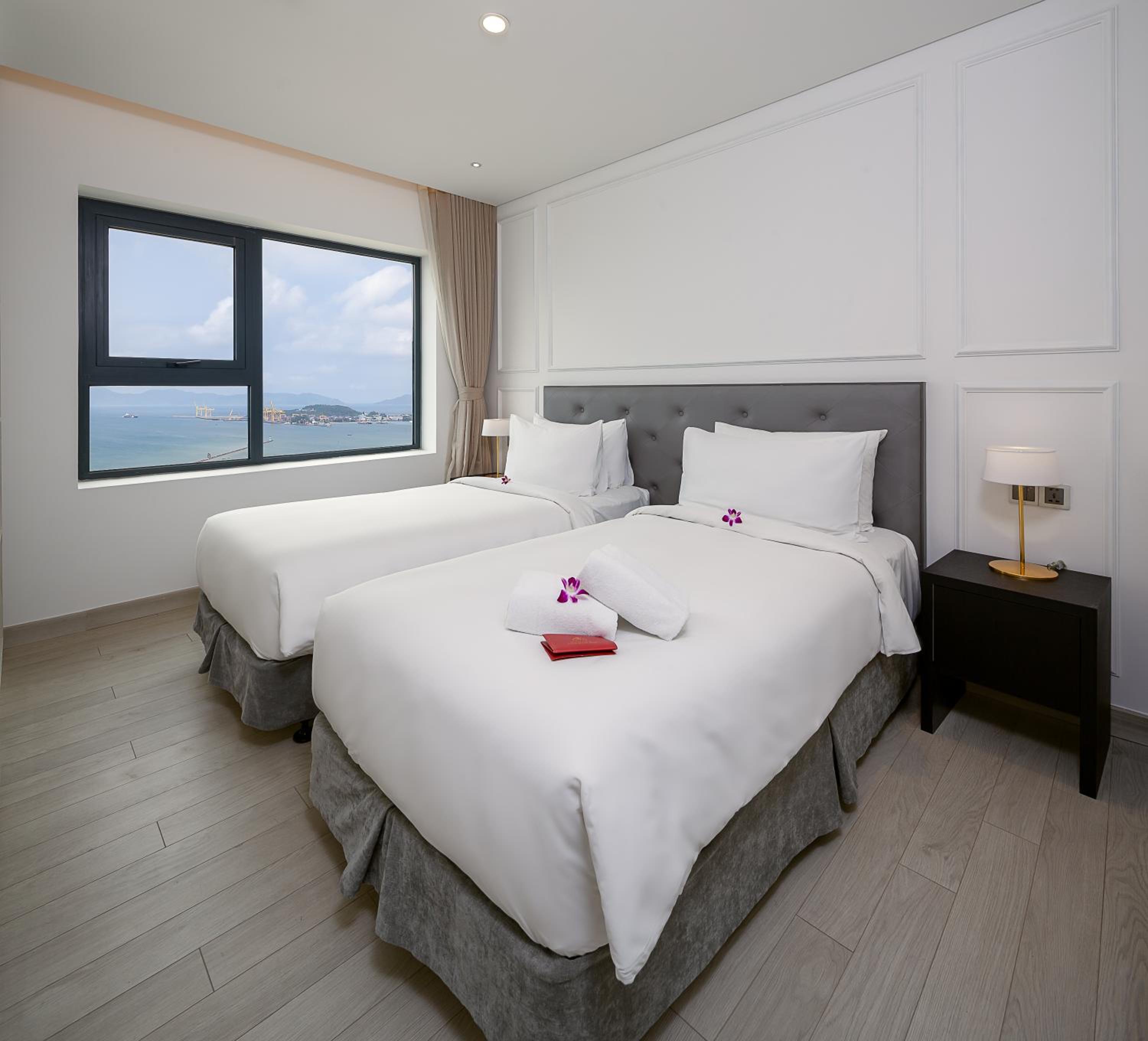 Wyndham Danang Golden Bay 201