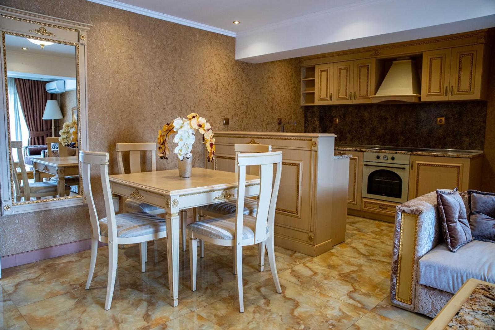 Luxury Apartment 'Rich'