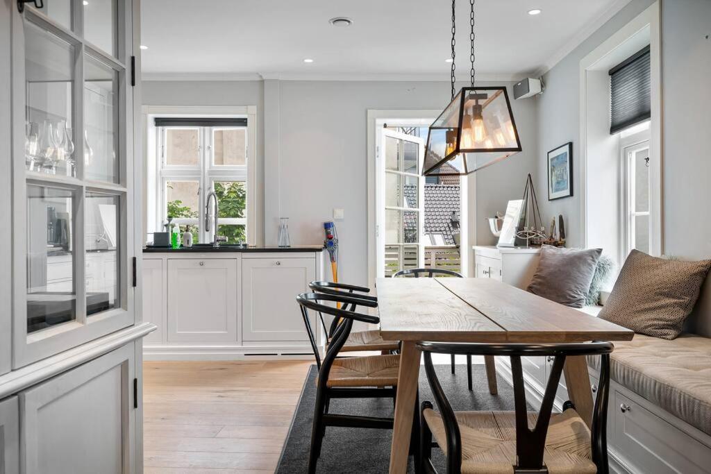 Bergen Vacations - Beautiful townhouse super Central in Bergen - 4 bedrooms 8 guests - Property Image 32