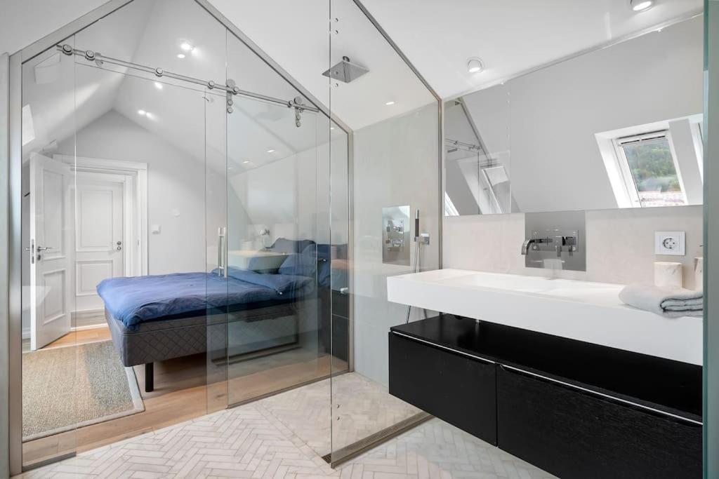 Bergen Vacations - Beautiful townhouse super Central in Bergen - 4 bedrooms 8 guests - Property Image 7