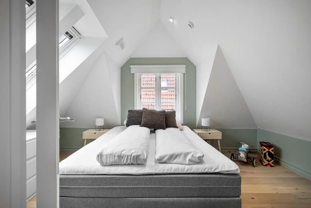 Bergen Vacations - Beautiful townhouse super Central in Bergen - 4 bedrooms 8 guests - Property Image 9