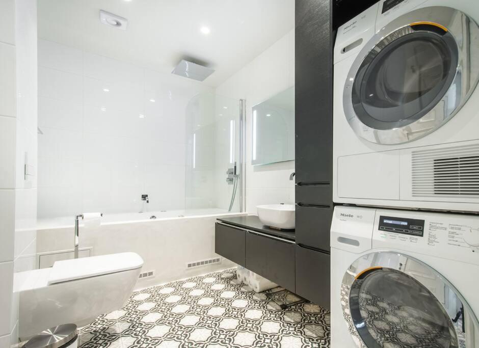 Bergen Vacations - Beautiful townhouse super Central in Bergen - 4 bedrooms 8 guests - Property Image 17