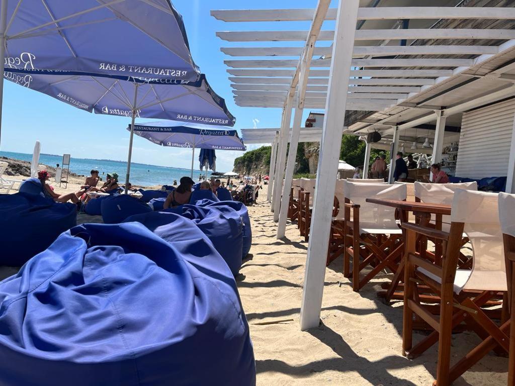 Beautiful apartment right by the sea, Sveti Vlas