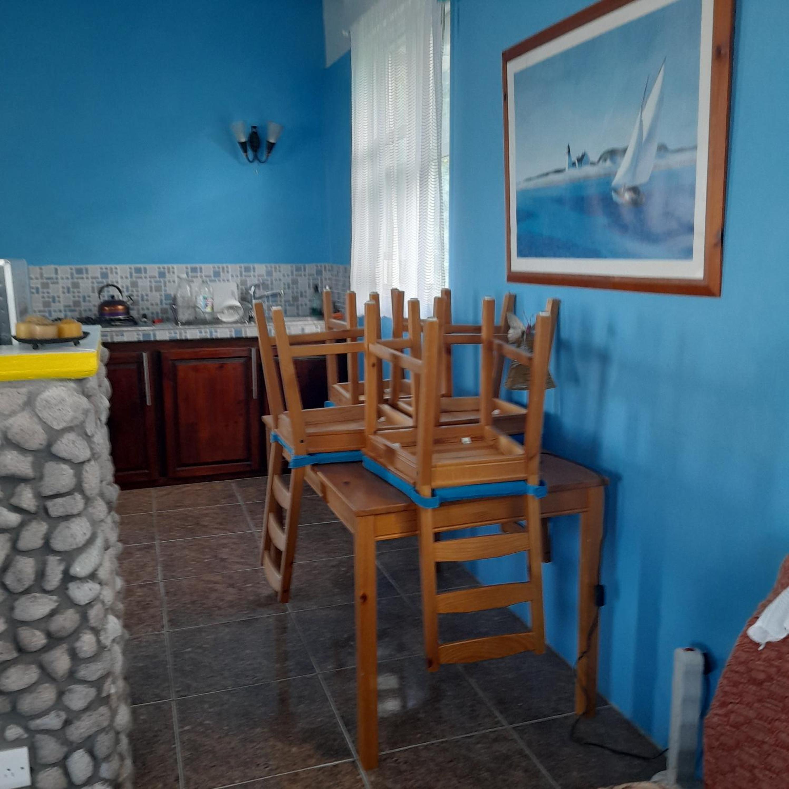 Canefield sea view apartment