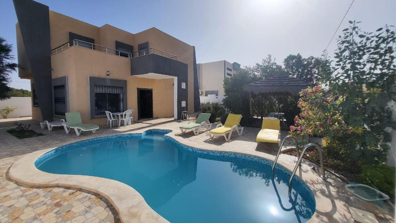 Villa Booling view 5