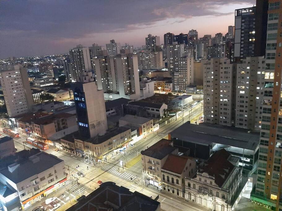 Lindo studio equipado em apartamento clube com academia e conforto no centro de Curitiba - MID Home