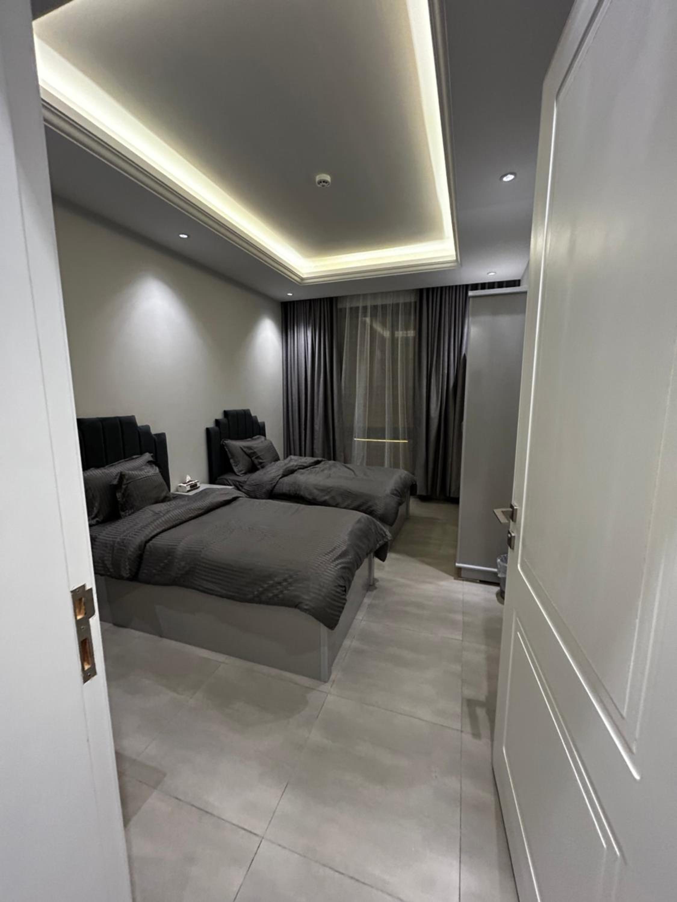 Self check in Unique 3 Bedrooms Apartment