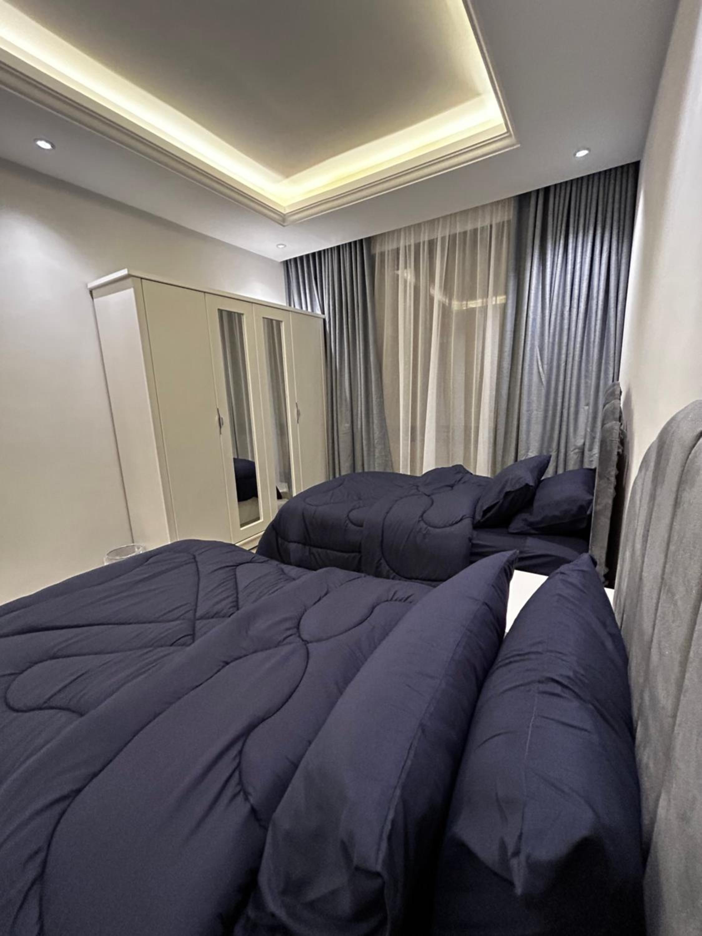 Self check in Unique 3 Bedrooms Apartment
