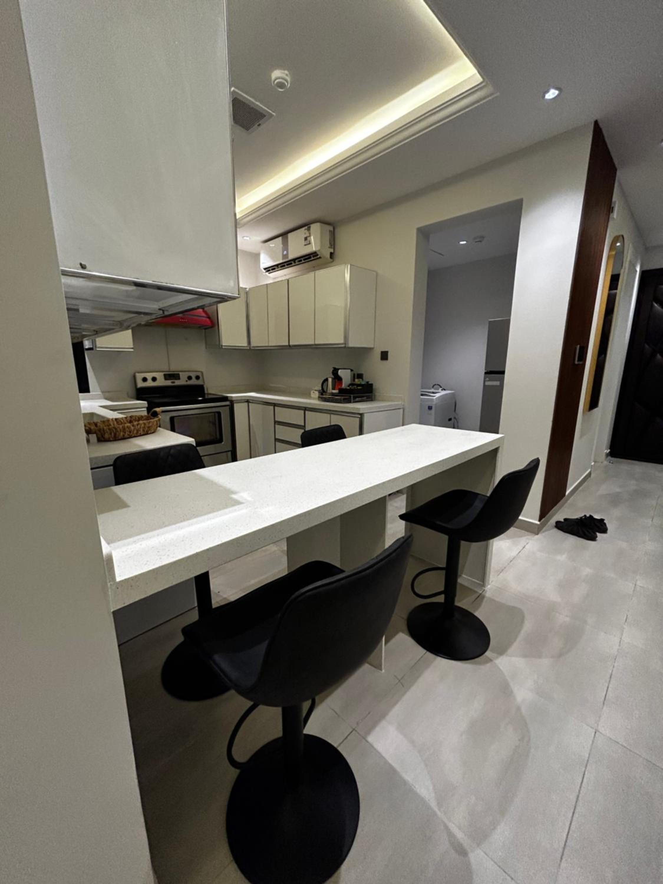 Self check in Unique 3 Bedrooms Apartment