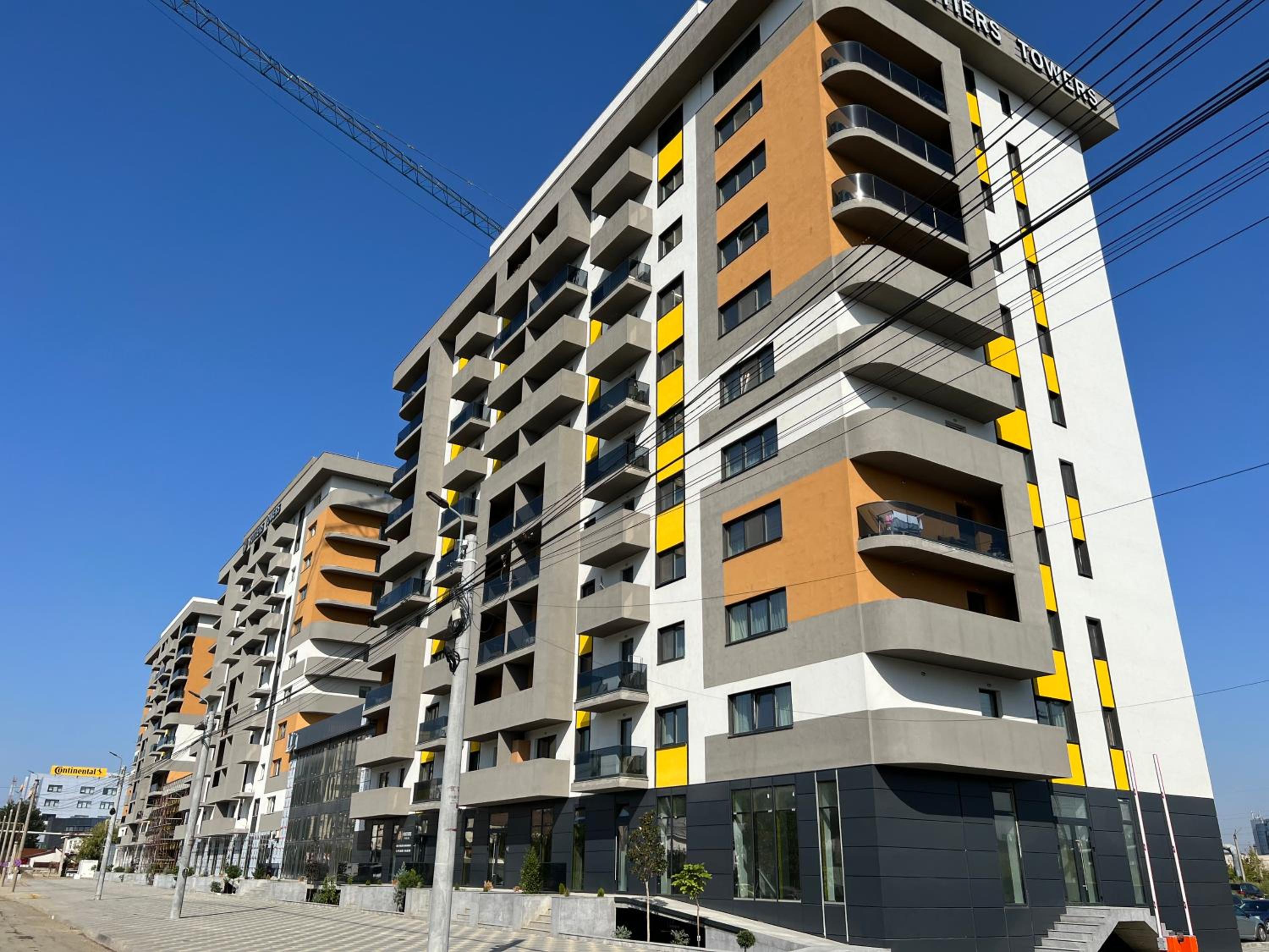 One room Poitiers NEW Towers 10 min Pallas Mall view 3