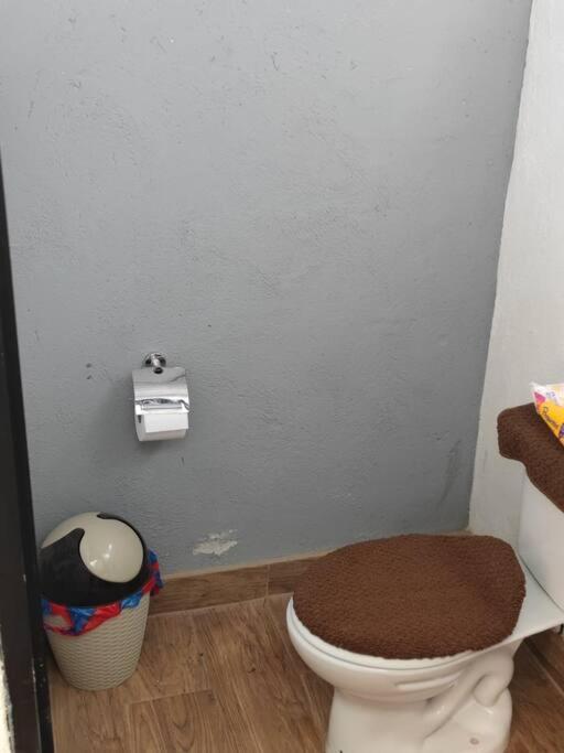 Casa con Piscina en Nanegalito
