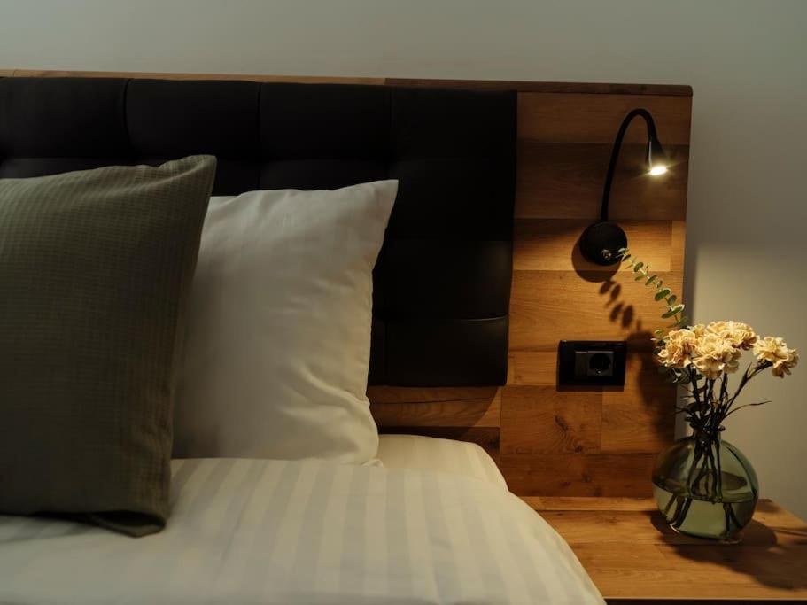 Photo 66
