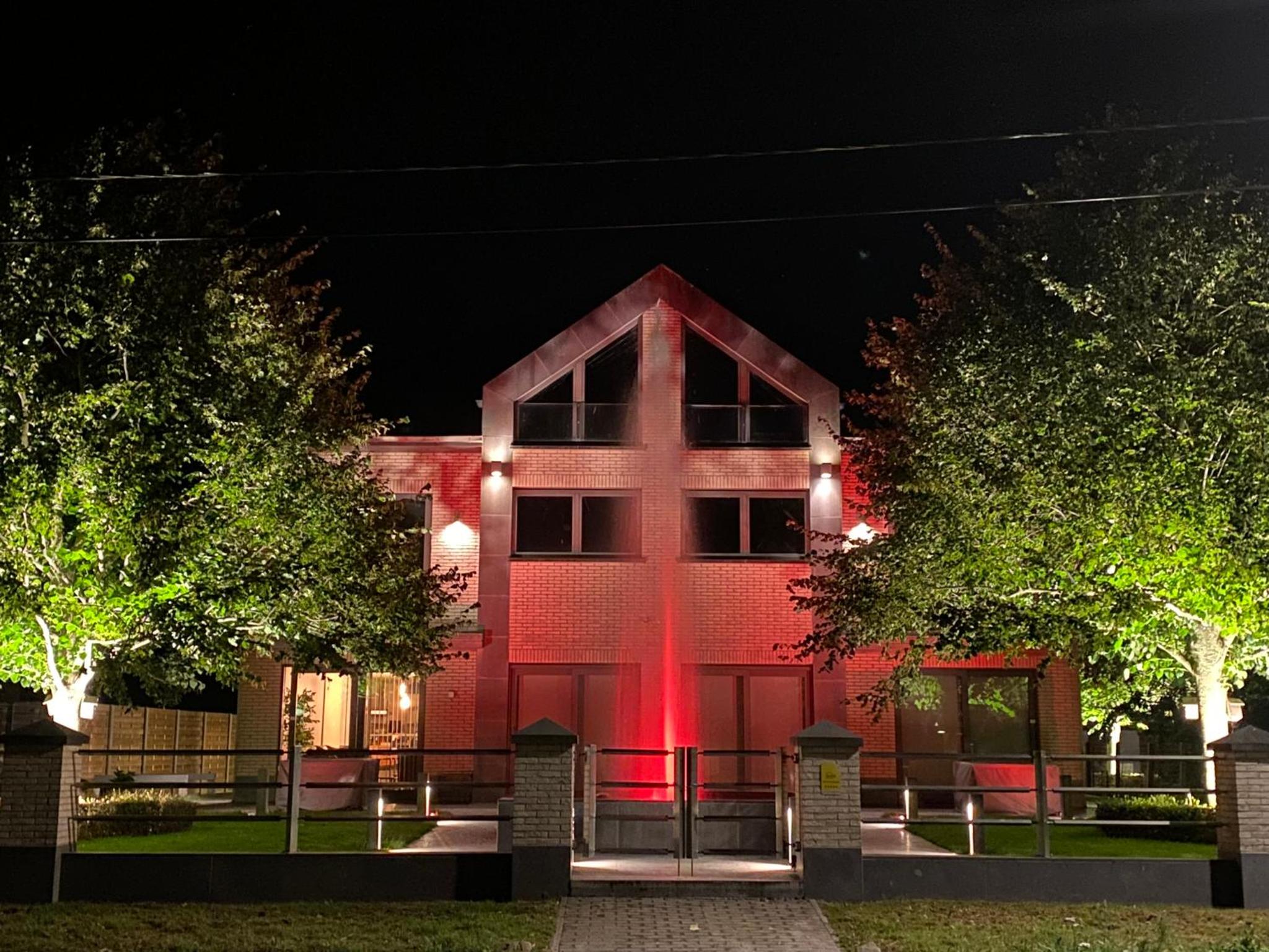 J and R flanders fields holiday homes