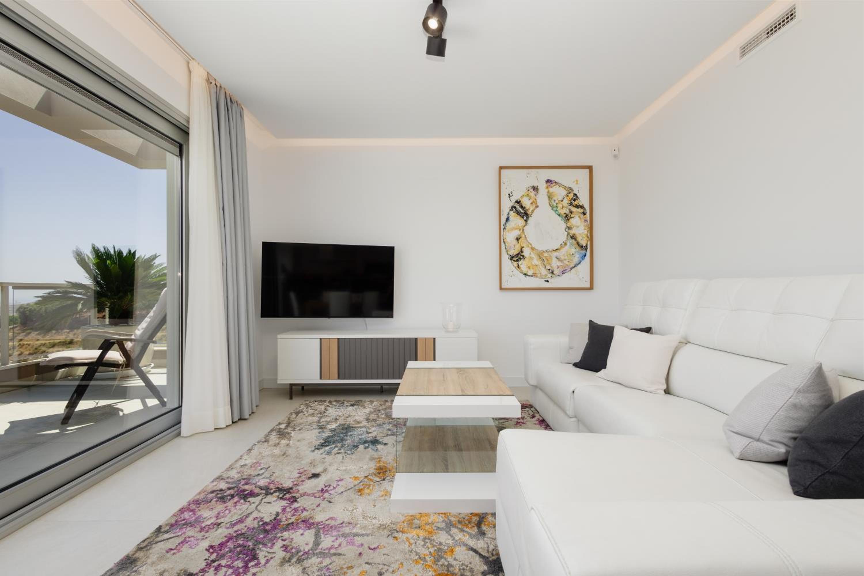 Modern holiday apartment with incredible sea views in La Cala de Mijas