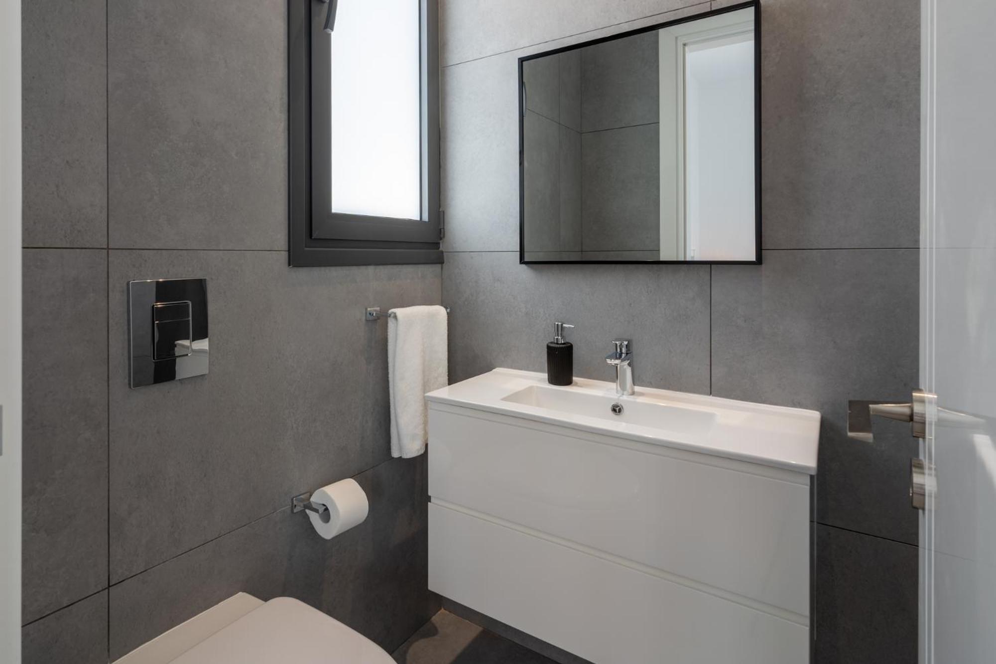 Villa Flora's 3-BR Retreat & Private Pool in Protaras