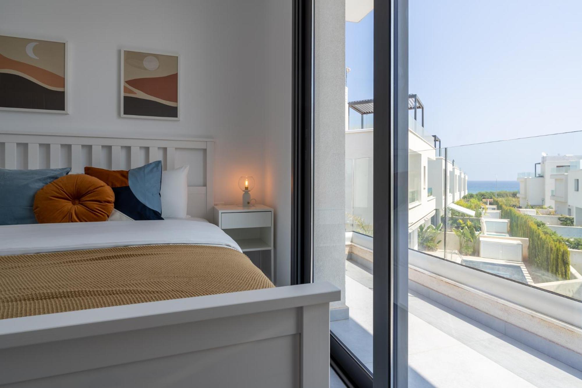 Villa Flora's 3-BR Retreat & Private Pool in Protaras