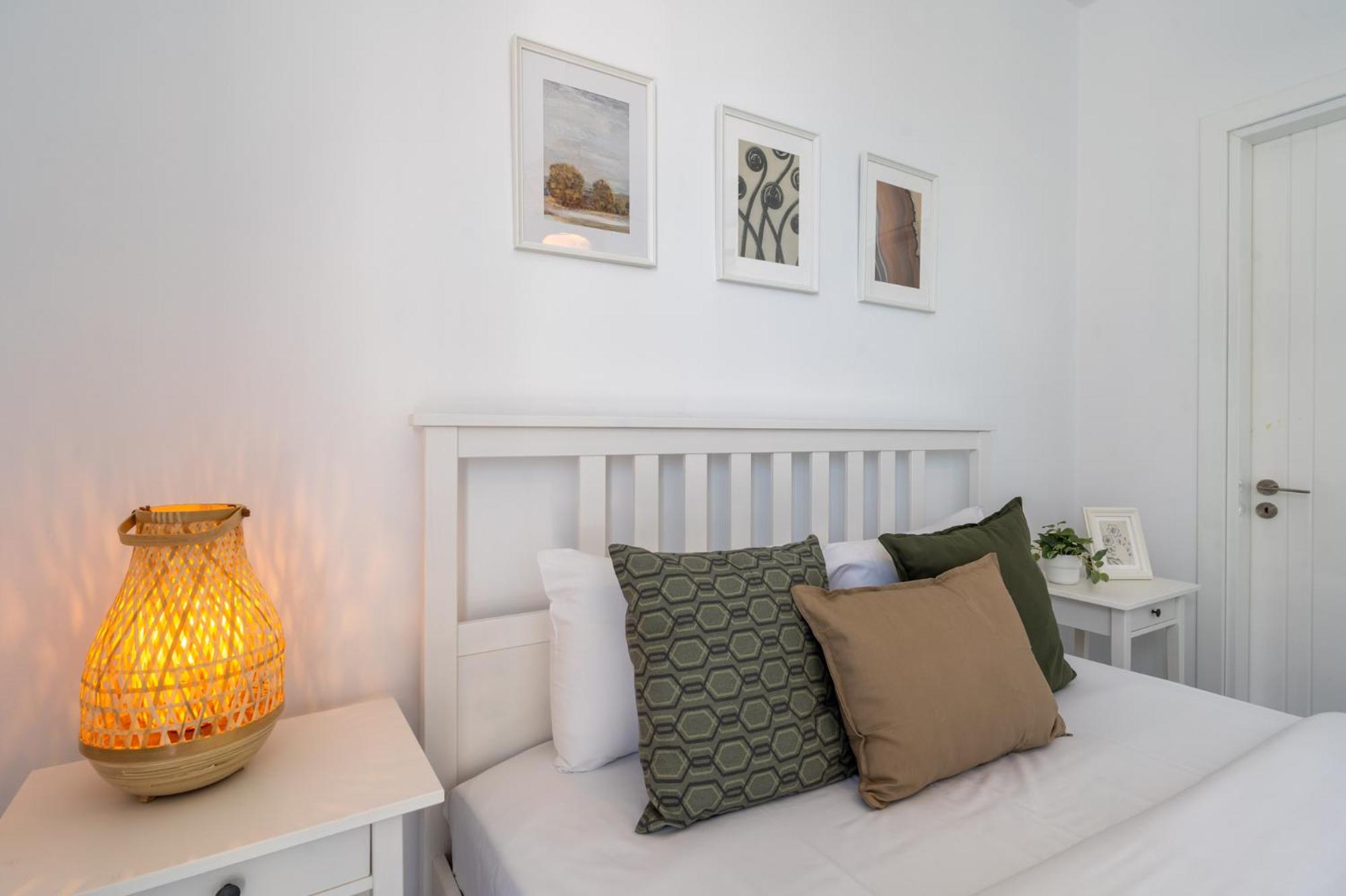 Villa Flora's 3-BR Retreat & Private Pool in Protaras