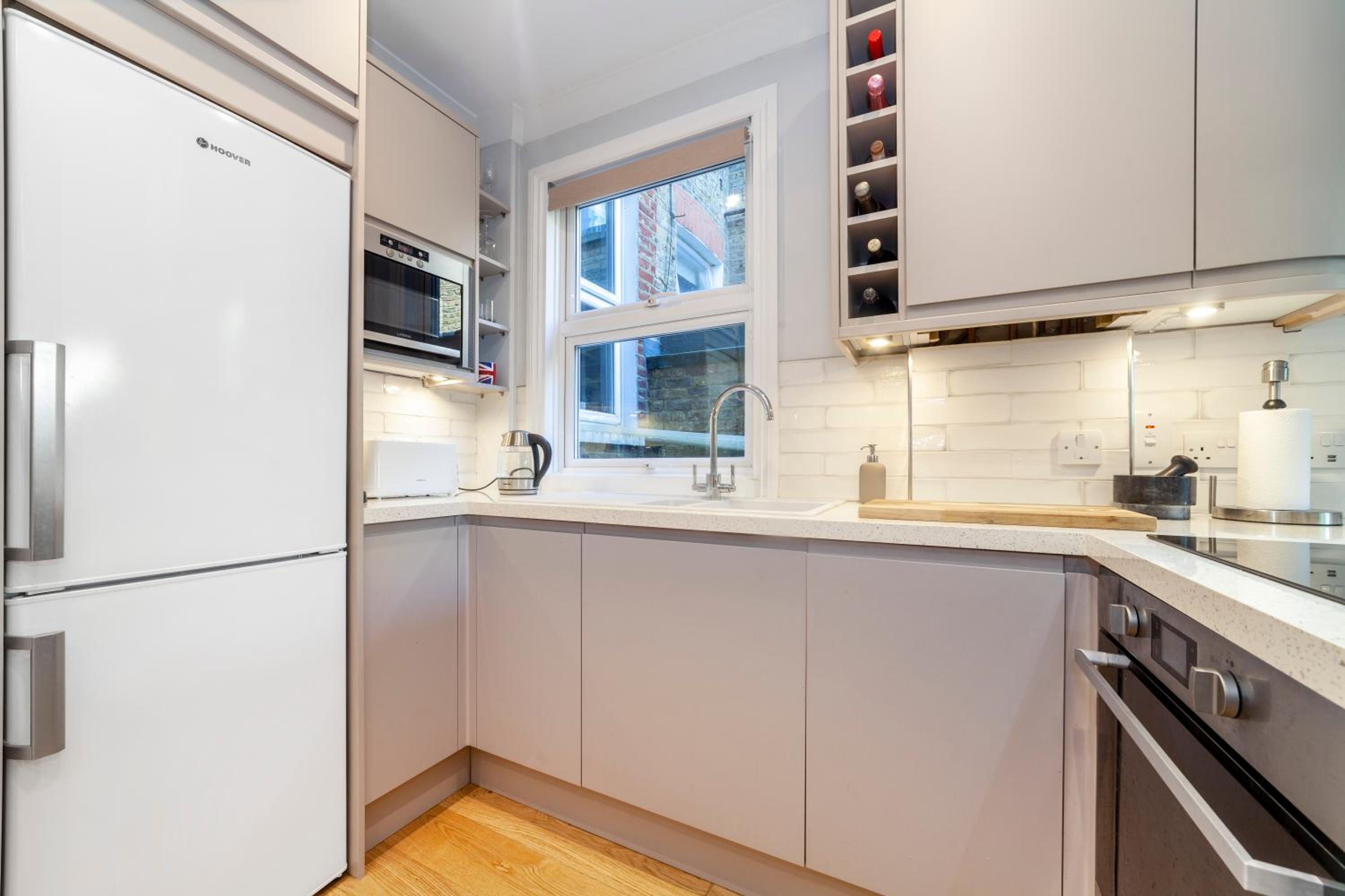Splendid 2BR wprivate gdn, Fulham