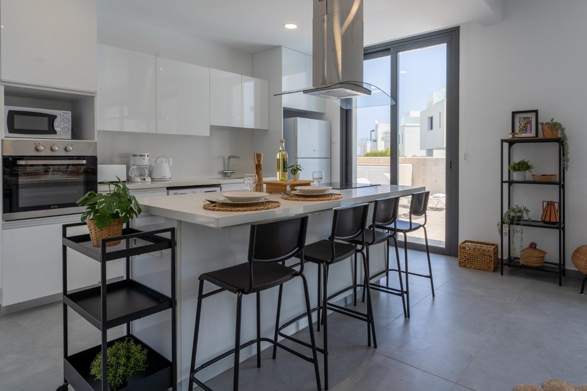 Villa Flora's 3-BR Retreat & Private Pool in Protaras