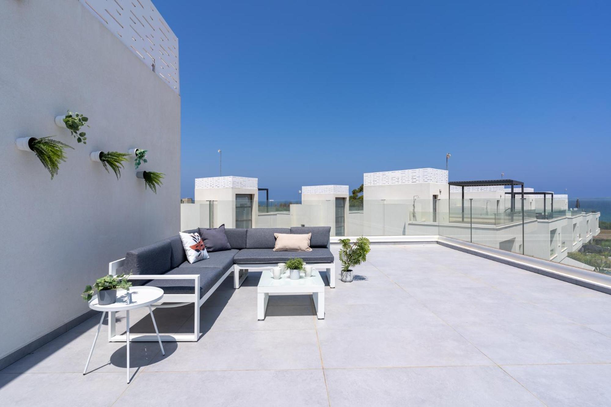 Villa Flora's 3-BR Retreat & Private Pool in Protaras