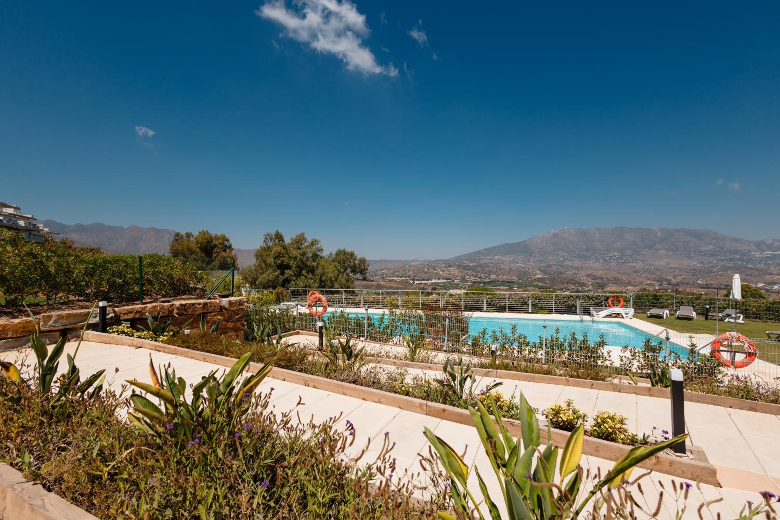 Modern holiday apartment with incredible sea views in La Cala de Mijas
