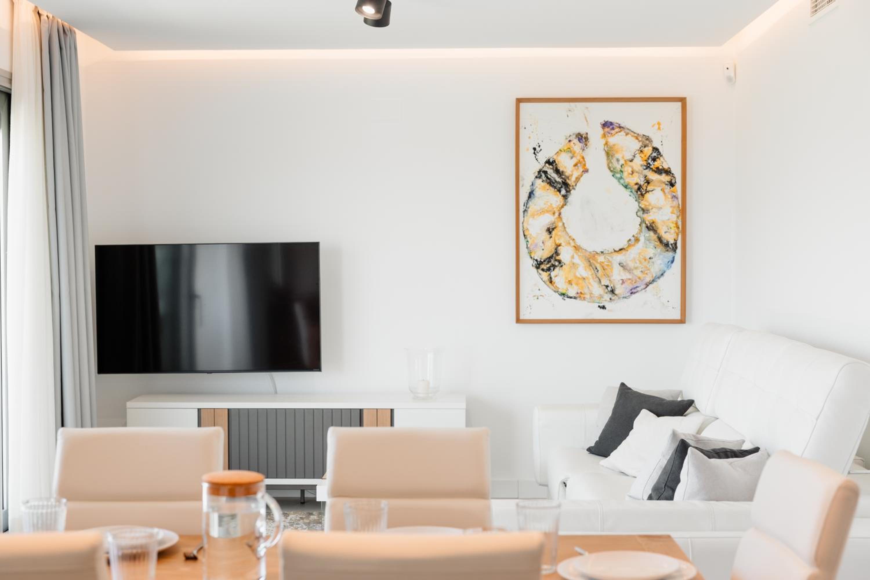 Modern holiday apartment with incredible sea views in La Cala de Mijas
