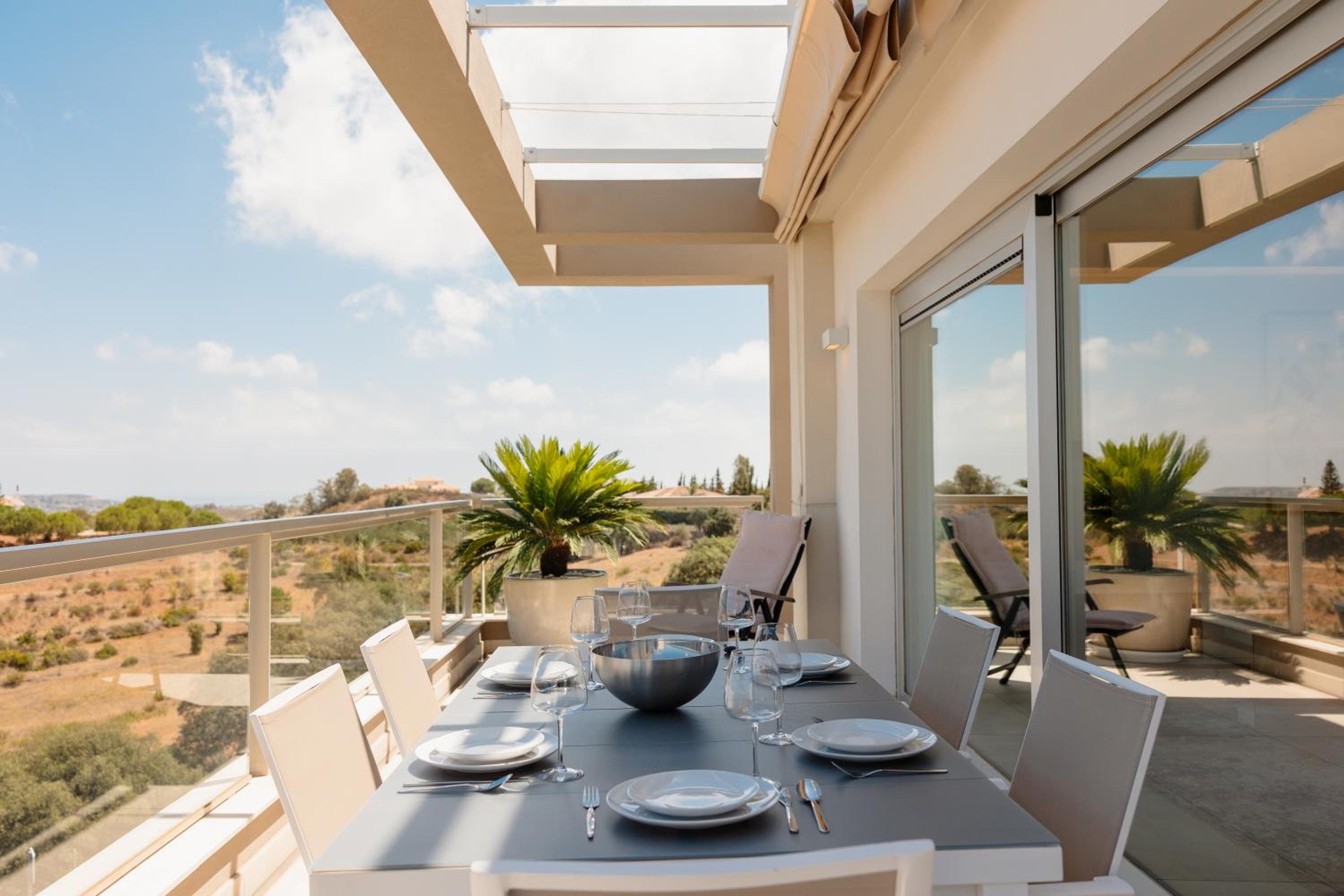 Modern holiday apartment with incredible sea views in La Cala de Mijas