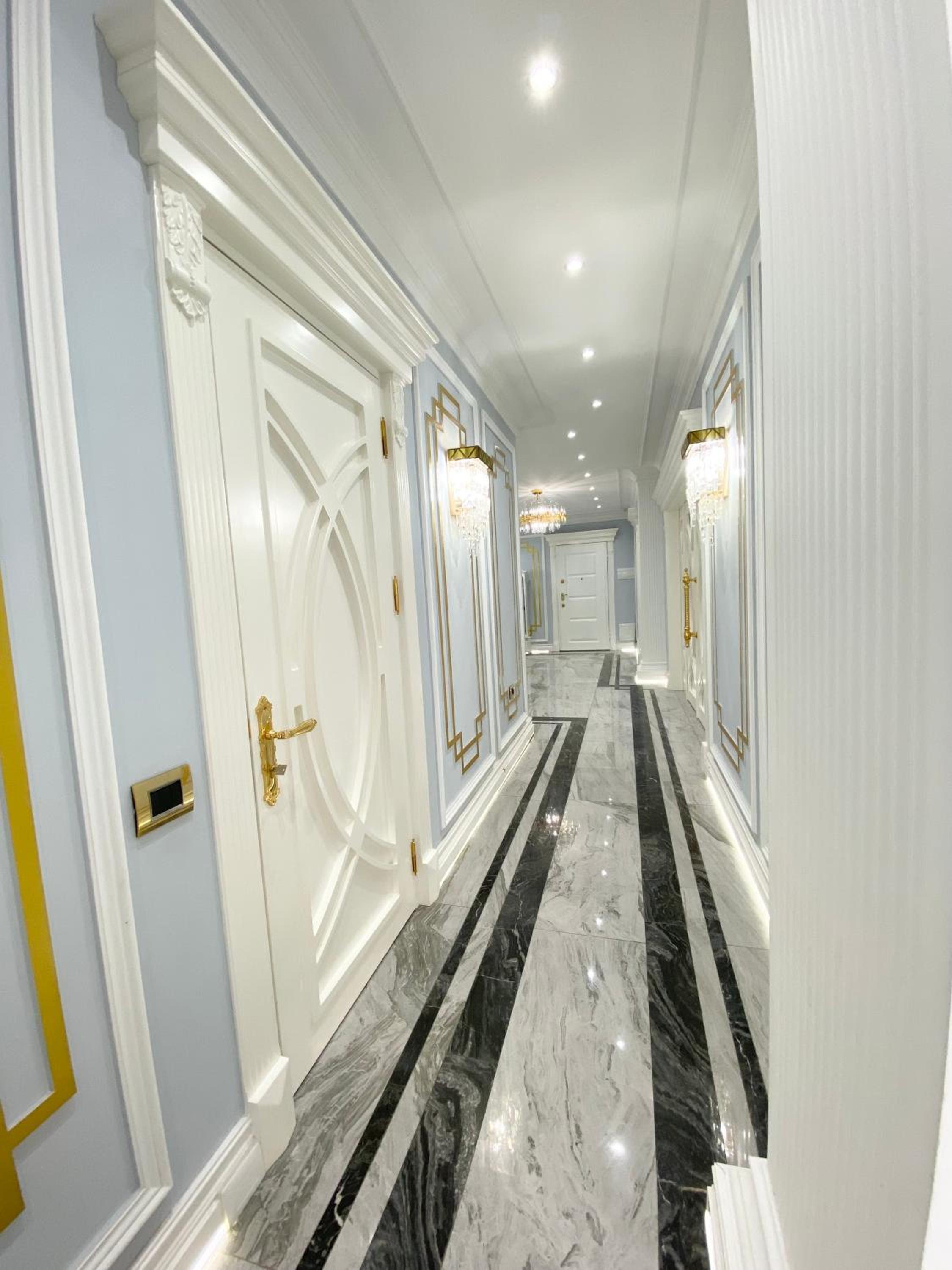 Luxury City Center Apartment